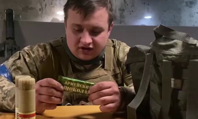 За людей не считают: что кладут в рюкзаки российским военным. Видео