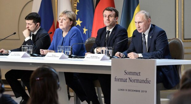 Источник сообщил, что проведение саммита в "нормандском формате" в обозримом будущем выглядит проблематично