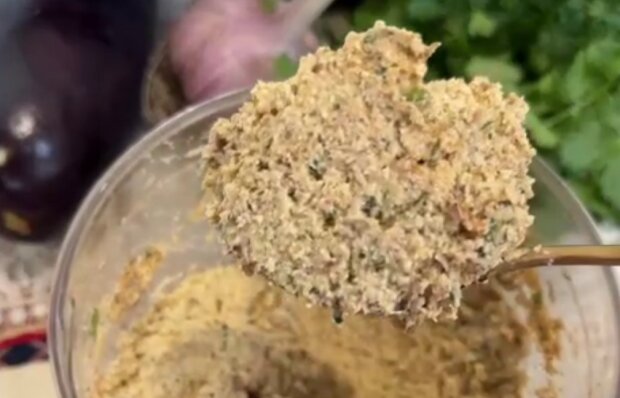 Рулетики з баклажанів, кадр з відео