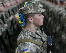 Всё изменится с 1 октября: украинских женщин ставят на воинский учет. Кого не выпустят из Украины