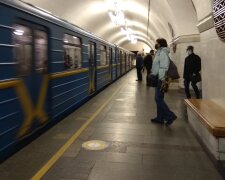 Полная остановка транспорта в украинских городах: в Кабмине объяснили свое решение
