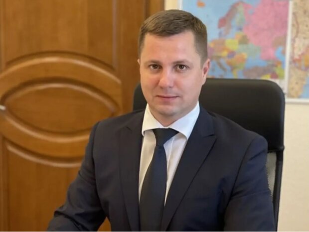 Владислав Суворов