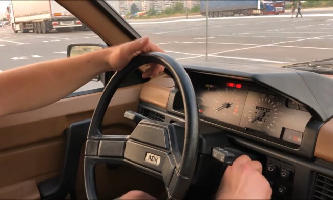 Автомобиль "Москвич". YouTube