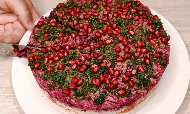 Салат "Губернаторський", кадр з відео