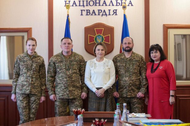 От фронта к библиотеке: почему Герой Украины Александр Пивненко посетил главную детскую библиотеку страны