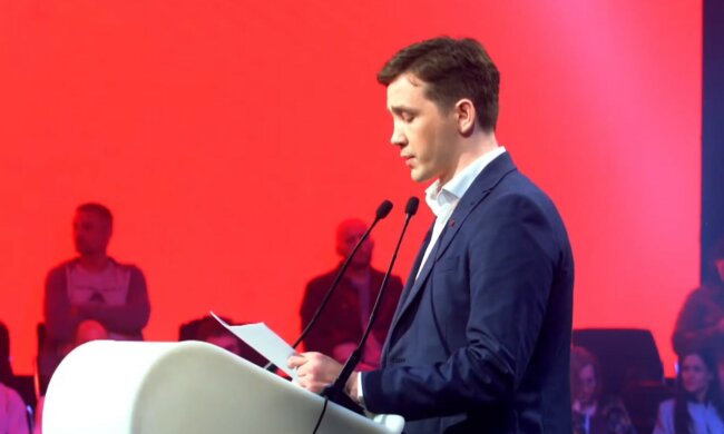 В партії «Держава» заявили про тиск влади на КСУ