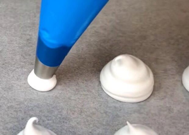 "Графські руїни", кадр з відео