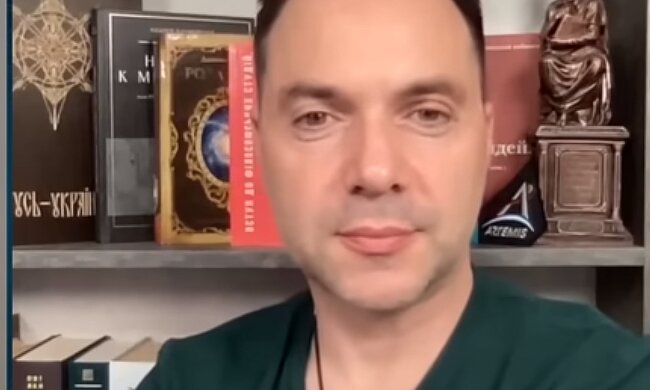 "Никто нас не бросит": Арестович рассказал, чего ожидать от сотрудничества Путина с Северной Кореей