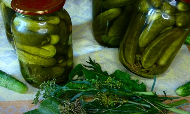 Маринованные огурцы на зиму