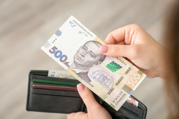 Украинцам рассказали о взлете средней зарплаты: сколько теперь платят