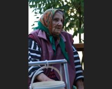 Такого не было при фашистах: 92-летняя украинка рассказала, что творят российские войска в Украине