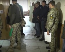 Повна мобілізація: кого з чоловіків заберуть в першу чергу. Буде 4 хвилі