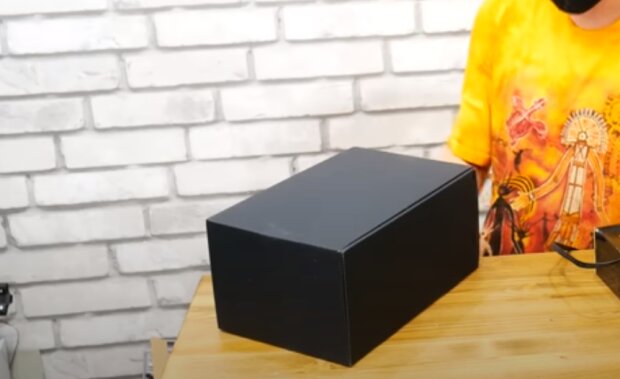 Черный ящик: скрин из видео