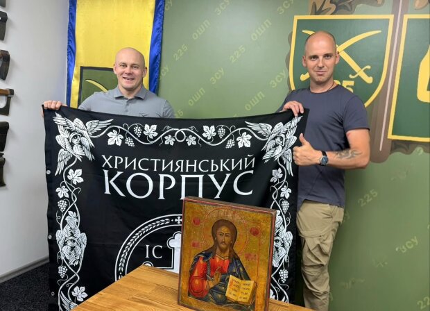 Християнський корпус та фонд "Надія" передали допомогу 225-й ОШП Олега Ширяєва