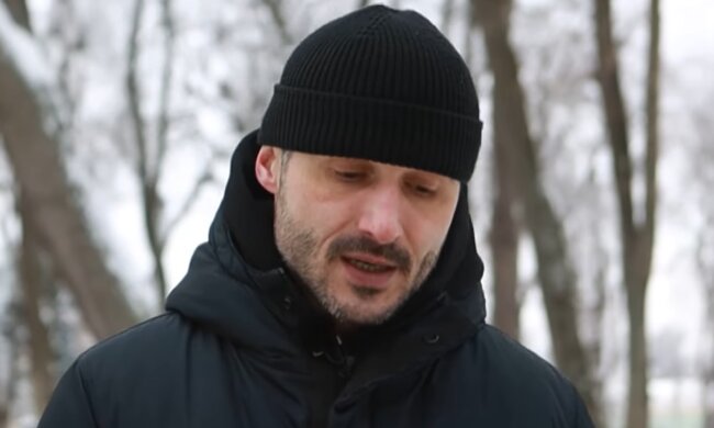 Андрій Федінчик, кадр з інтерв'ю