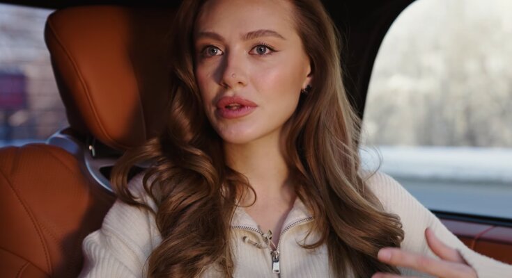 Надін Головчук, кадр з інтерв'ю