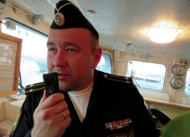Бабушки крестились: командир крейсера "Москва" погиб в страшных муках. Он бомбил Украину