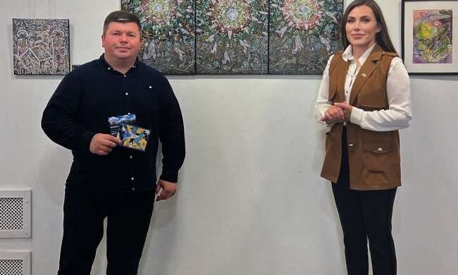 Культурный мост между Киевом и Тбилиси: на Андреевском спуске открылась выставка грузинского художника Автандила Гургенидзе
