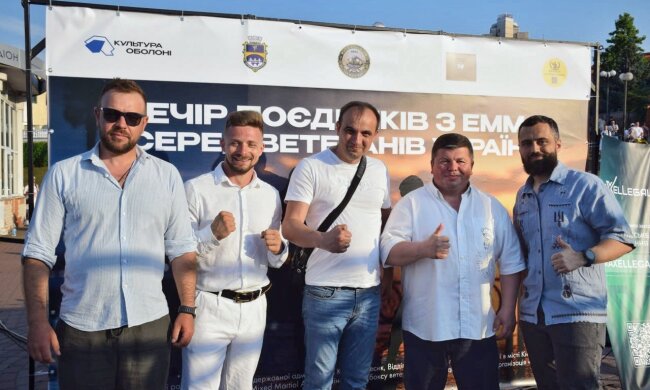 Сталевий характер та запеклі бої на березі Дніпра: як ветерани війни вразили киян на Оболонській набережній