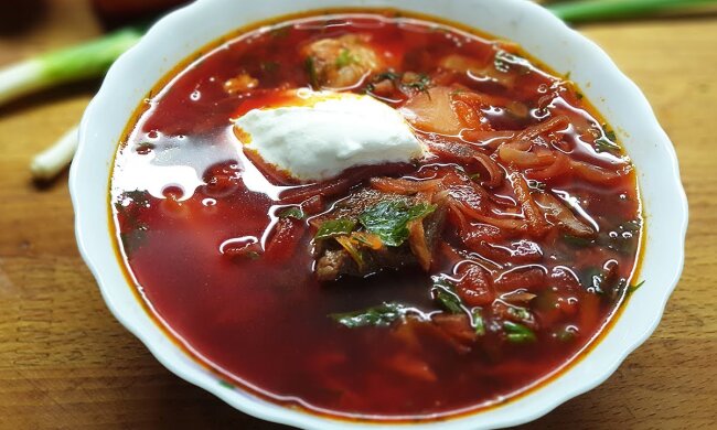 Борщ із квасолею, фото: youtube.com