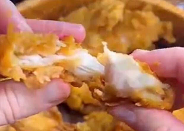 Курячі стріпси, кадр з відео