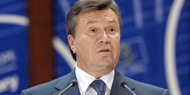 Не опять, а снова: Янукович хочет вернуть себе статус президента Украины