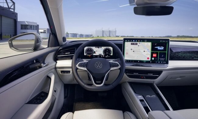 Его долго ждали: новый Volkswagen Passat B9 запустили в продажу. Сколько он стоит и как выглядит