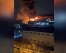 "Боженька, пощади": росіяни благають про допомогу. Історична пожежа у Владивостоці. Фото та відео пекла