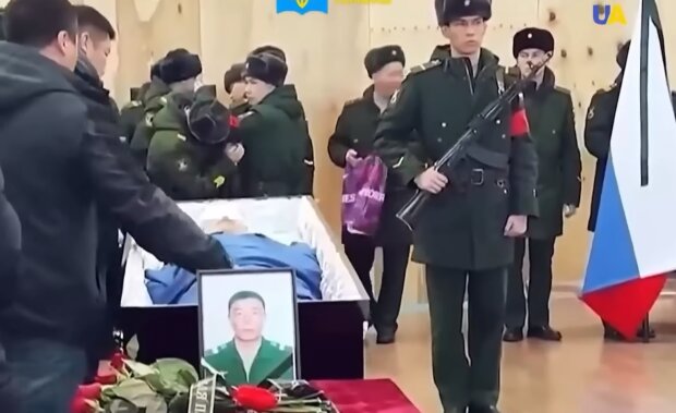Сім'я із Росії поховала чужого солдата заради виплат. Живого сина відмовилися визнавати