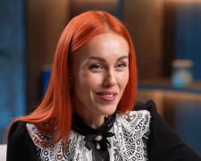 Олена Тополя, кадр з інтерв'ю