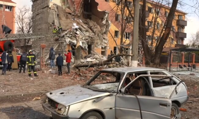 "Не ми почали війну": у Зеленського відповіли Кремлю на вимогу скласти зброю