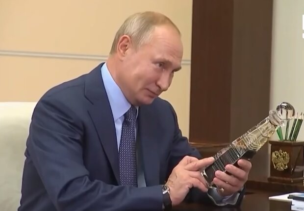 Путин опозорился, запустив 4 ракеты против одного украинского железнодорожника