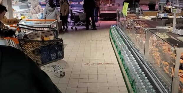 В супермаркетах Сильпо предупредили украинцев насчет налички. Что нужно знать