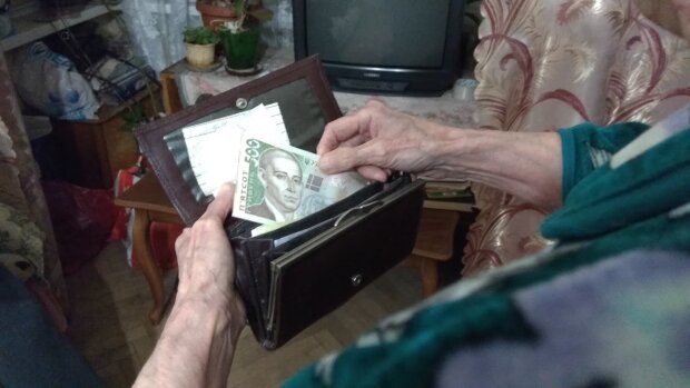 С 1 декабря жизнь изменится: украинцев предупредили о перерасчете пенсий. Кому заплатят больше