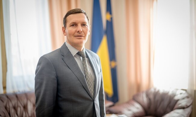 Євгеній Єнін