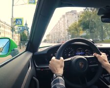 Porsche. Скриншот с видео на Youtube