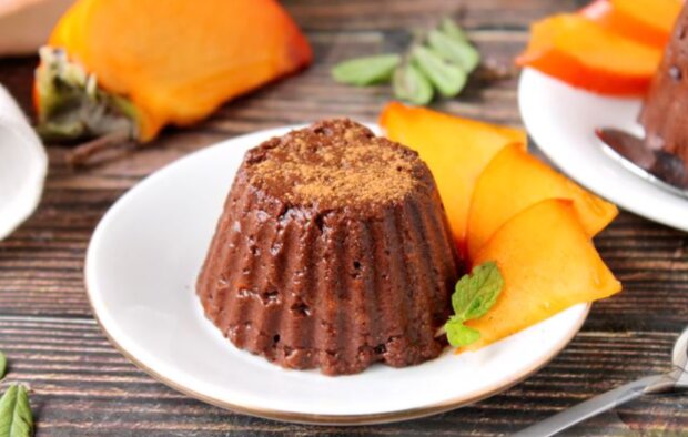 Шоколадний десерт із хурми, кадр з відео