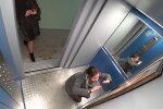 Розыгрыш в лифте