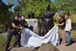 У Києві відкрили пам’ятник офіцеру воєнної розвідки Сергію «Степу» Васильчуку
