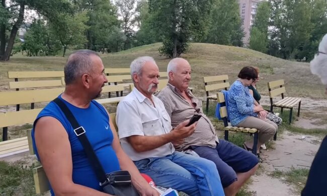 Оставят без выплат на целый год: украинских пенсионеров предупредили о серьезных изменениях