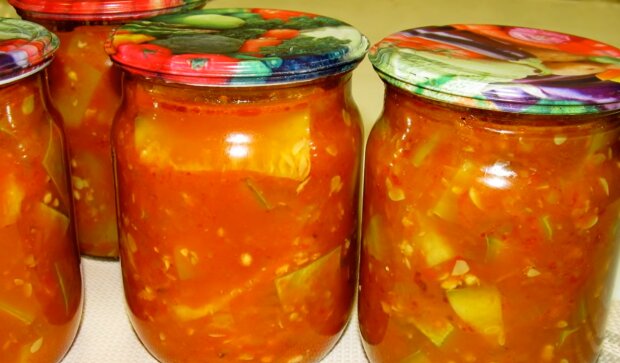 ПОГРІБОК🍒- домашнє консервування | Салат із зелених помідорів на зиму | Facebook