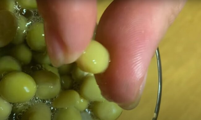 Стане в нагоді кожній господині: як вибрати зелений горошок, щоб він не був твердим і старим