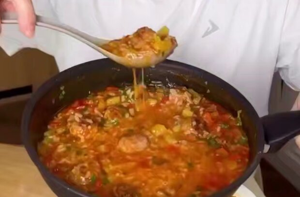 Східний суп, кадр з відео