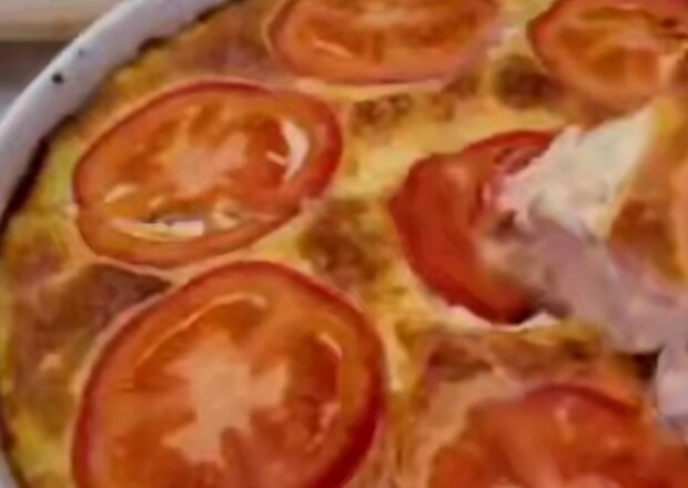 Картопляна запіканка з куркою, кадр з відео