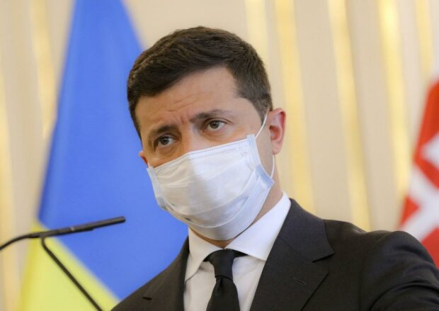 Зеленский срочно обратился к украинцам: это большая беда, ситуация вышла из-под контроля. Хайзер