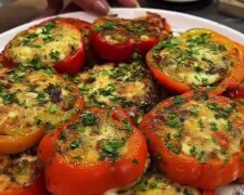 Фаршированные кольца перца, кадр из видео