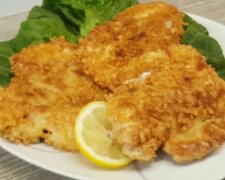 Куряче філе в сирномій паніровці