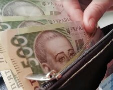 Підвищення зарплат після Нового року: що чекає на українців і як розщедряться роботодавці