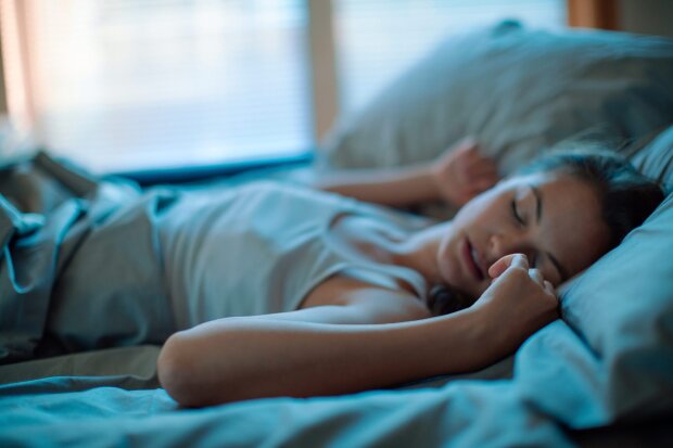 Так солодко ви ще не спали: як налагодити сон після повітряних тривог та стресів