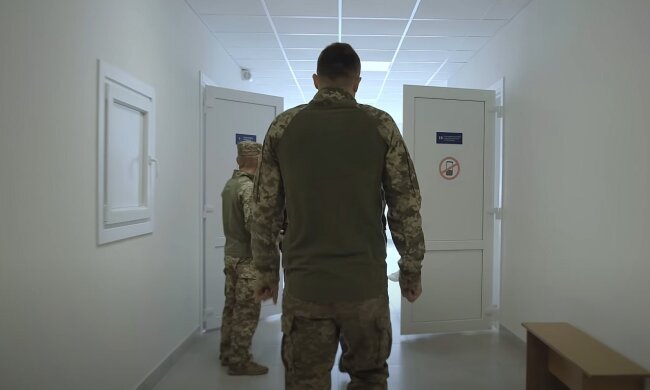 Начальника одного із ТЦК серйозно покарали, відібравши квартиру: подробиці скандалу